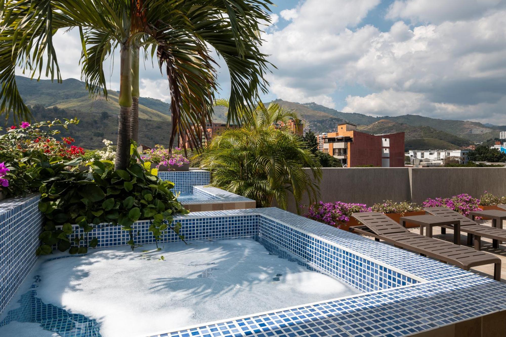 Hotel Ms Chipichape Plus Cali Exterior photo
